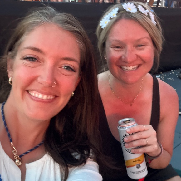 Meet your Posher, Haley - Picture 2 of 2